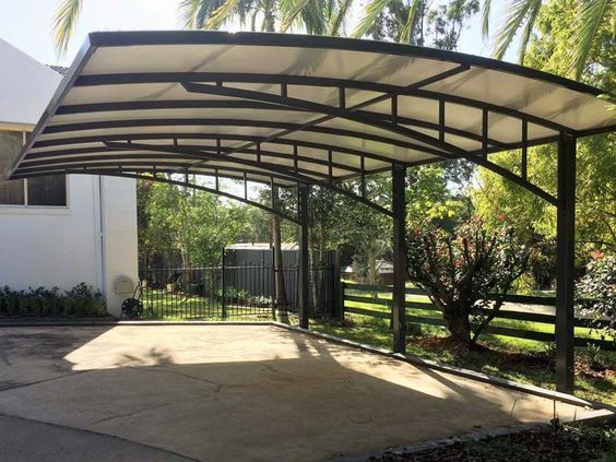 مظلات حدائق ومسابح 